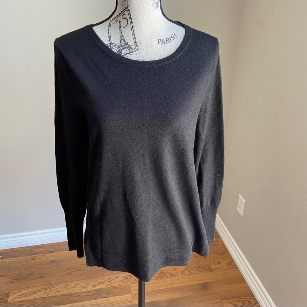 Badgley Mischka Merino wool crew neck sweater